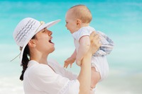 What to Pack for a Trip to the Beach with Baby